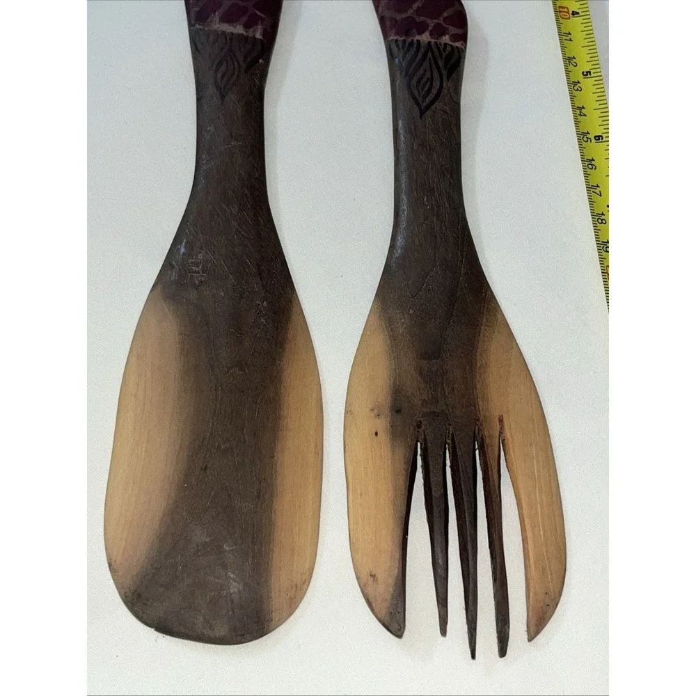 Vintage Wooden Handmade Giraffe Salad Tossing Fork & Spoon Works Great Clean Woo